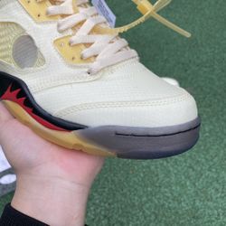 Jordan 5 RetroOff-White Sai more colors available 