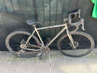 Gravel bike