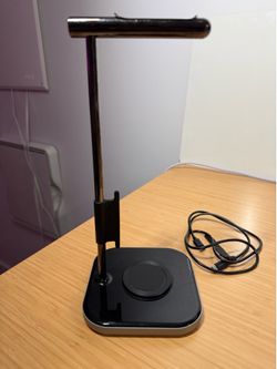 Satechi 2-in-1 Headphone Stand with Wireless Charger (ST-UCHSMCM)