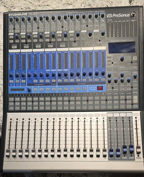 PreSonus StudioLive 16.4.2 Mixer with expansion adapter