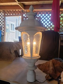 FLUORESCENT LAMP
