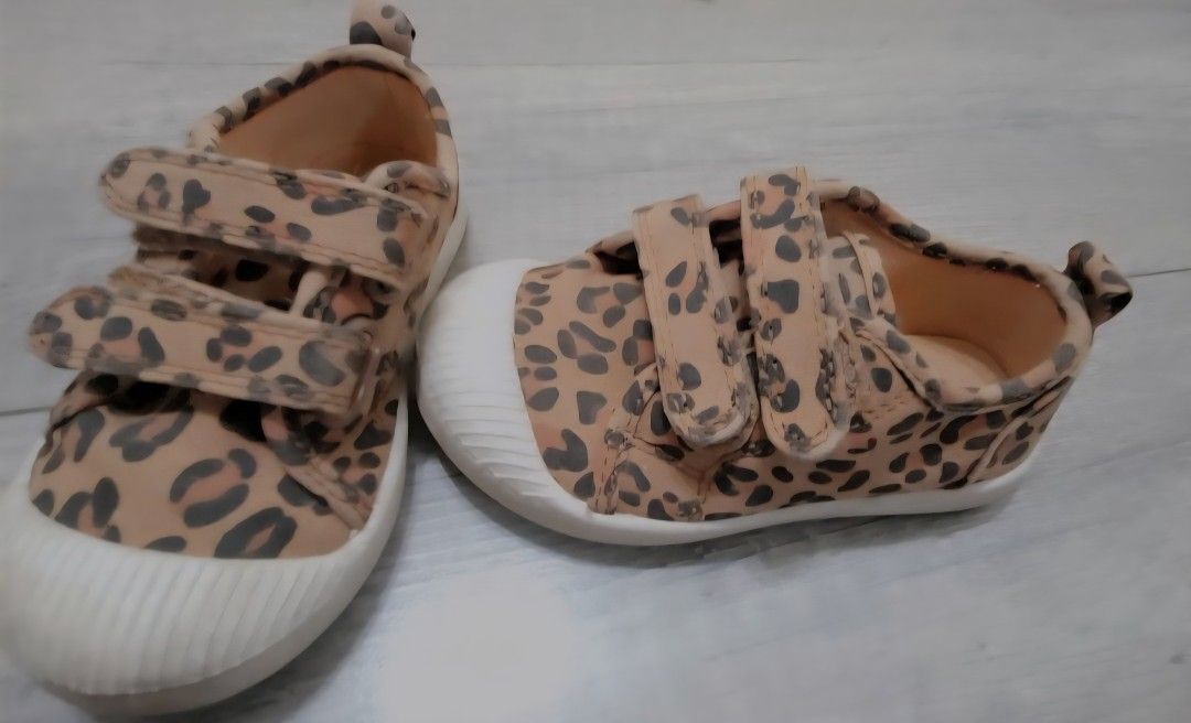 Cat & Jack Cheetah Toddler Shoes
