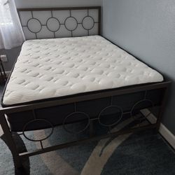 Full Size Bed And Mattress Set