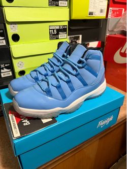 NIKE AIR JORDAN 11 PANTONE Sz 10