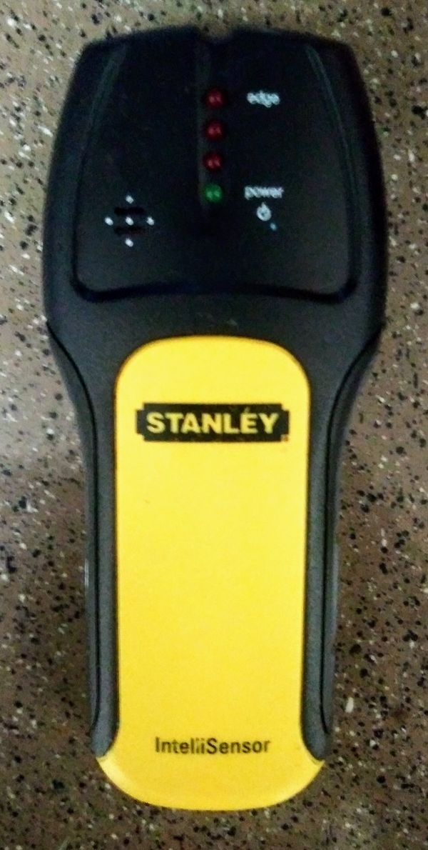 Stanley IntelliSensor 77110 Stud Finder for Sale in Nashville, TN