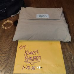 Kenneth Barnard New Tan Dress Coat/Trench Coat, 2xlb/2xbStill In Its Pouch,New,Never Used.