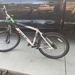 Bike 🚴 With Shimano V-brake 