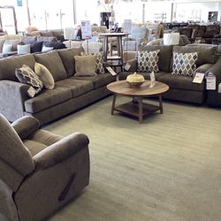 Dorsten Sofa and Loveseat Set