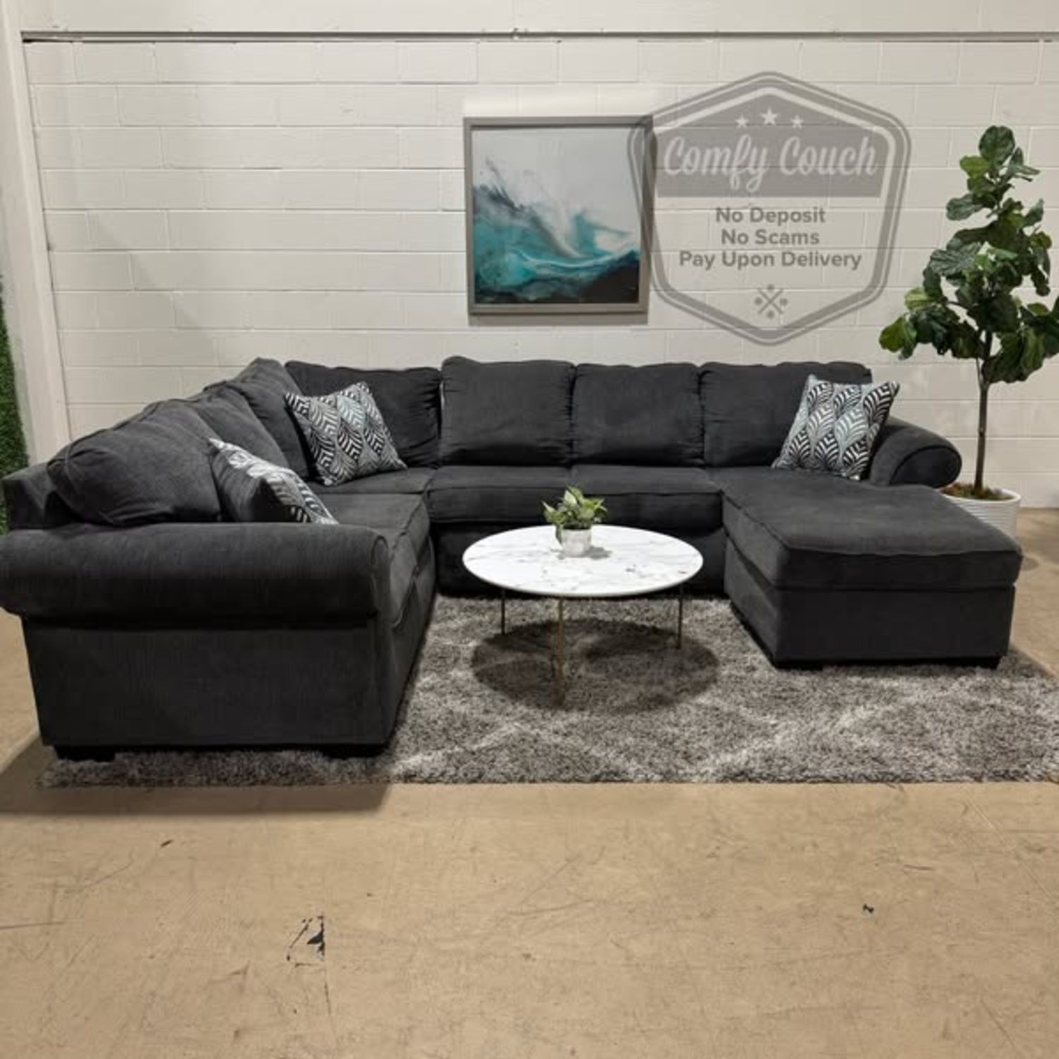 🛋️Charcoal Ushaped Sectional Sofa (Delivery Available!! )