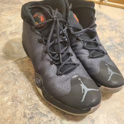 Jordans Size 11.5 Gently Used/clean  XXX 30