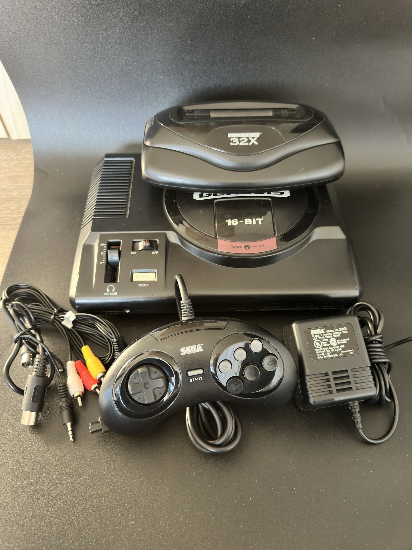 Sega Genesis Model 1 - High Definition Graphics, Non-TMSS & Sega 32X Bundle - Region Free