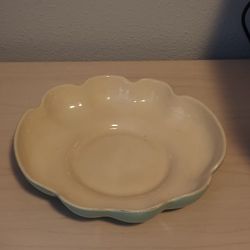 Beautiful Vintage 1950s Los Angeles Potteries 84B bowl dish Light blue