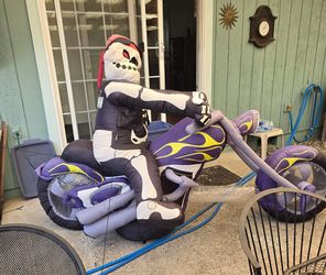 Halloween inflatable