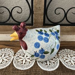 Chicken ceramic decor