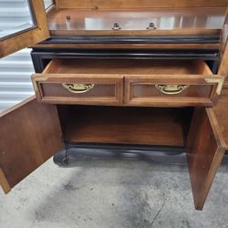 Broyhill China Cabinet