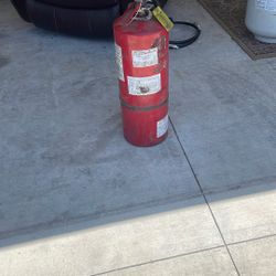 Fire Extinguisher 