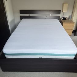 Helix Sunset Mattress + Bed Frame - Like New !