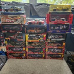 20 1:24 scale Diecast NASCAR Race Cars