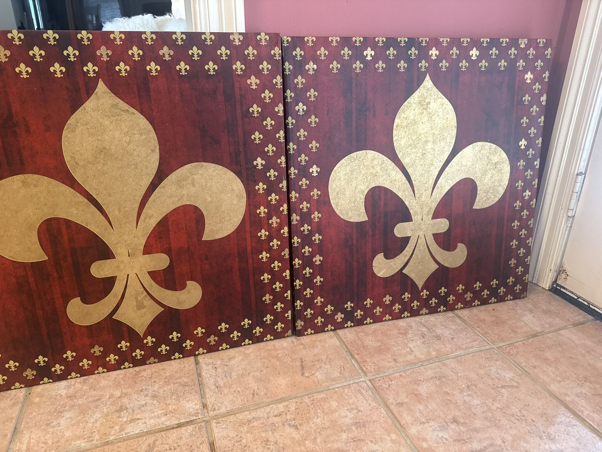 Pair Of Fleur De Lis-oil Hand Painted
