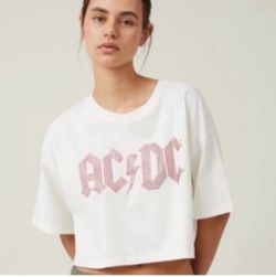 AcDc crop tee xl