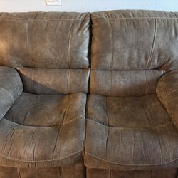 Loveseat 