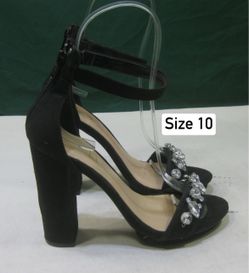 New women’s shoes/heels size 10