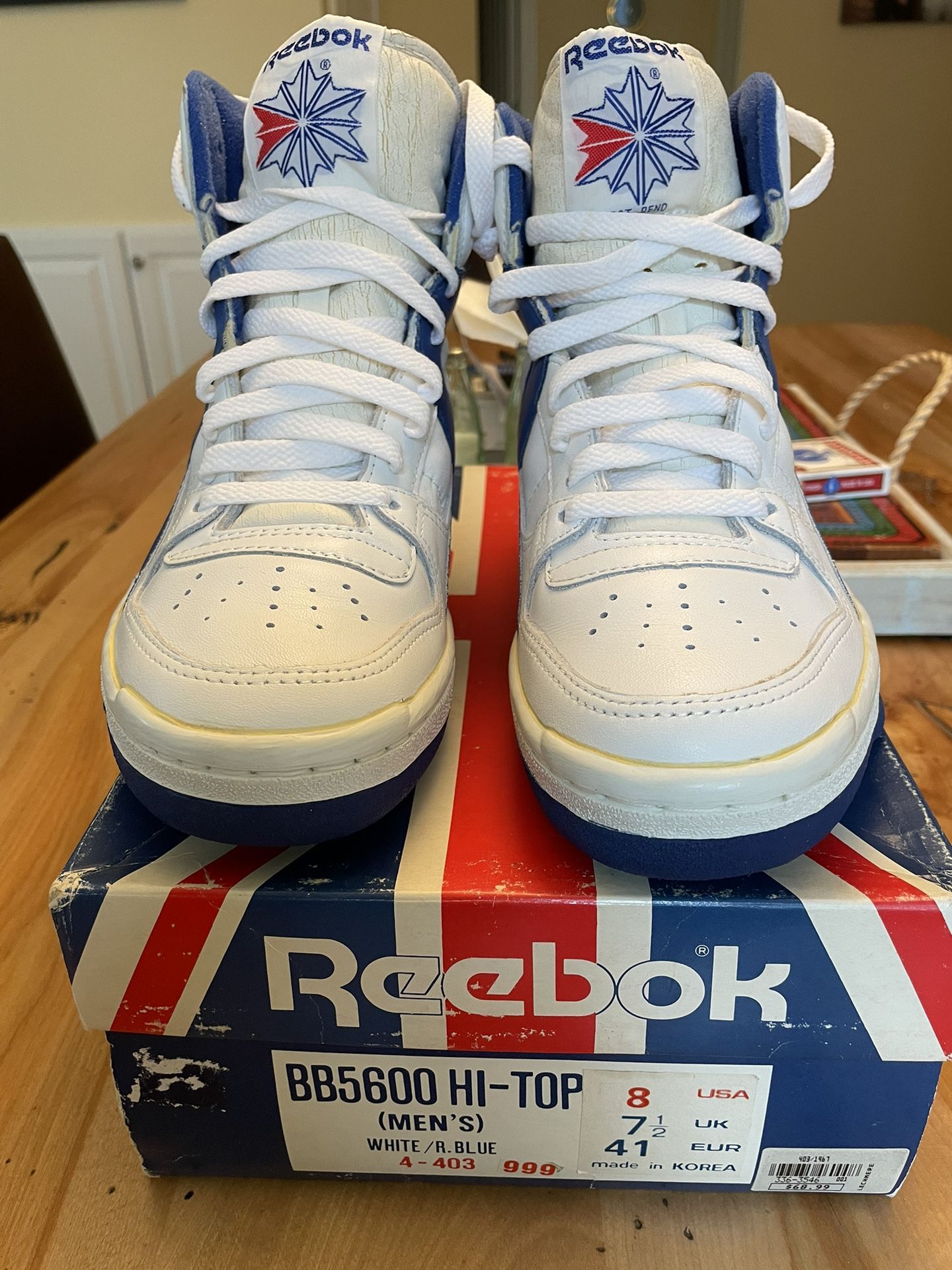 Reebok BB5600 Basketball Shoes White/Blue