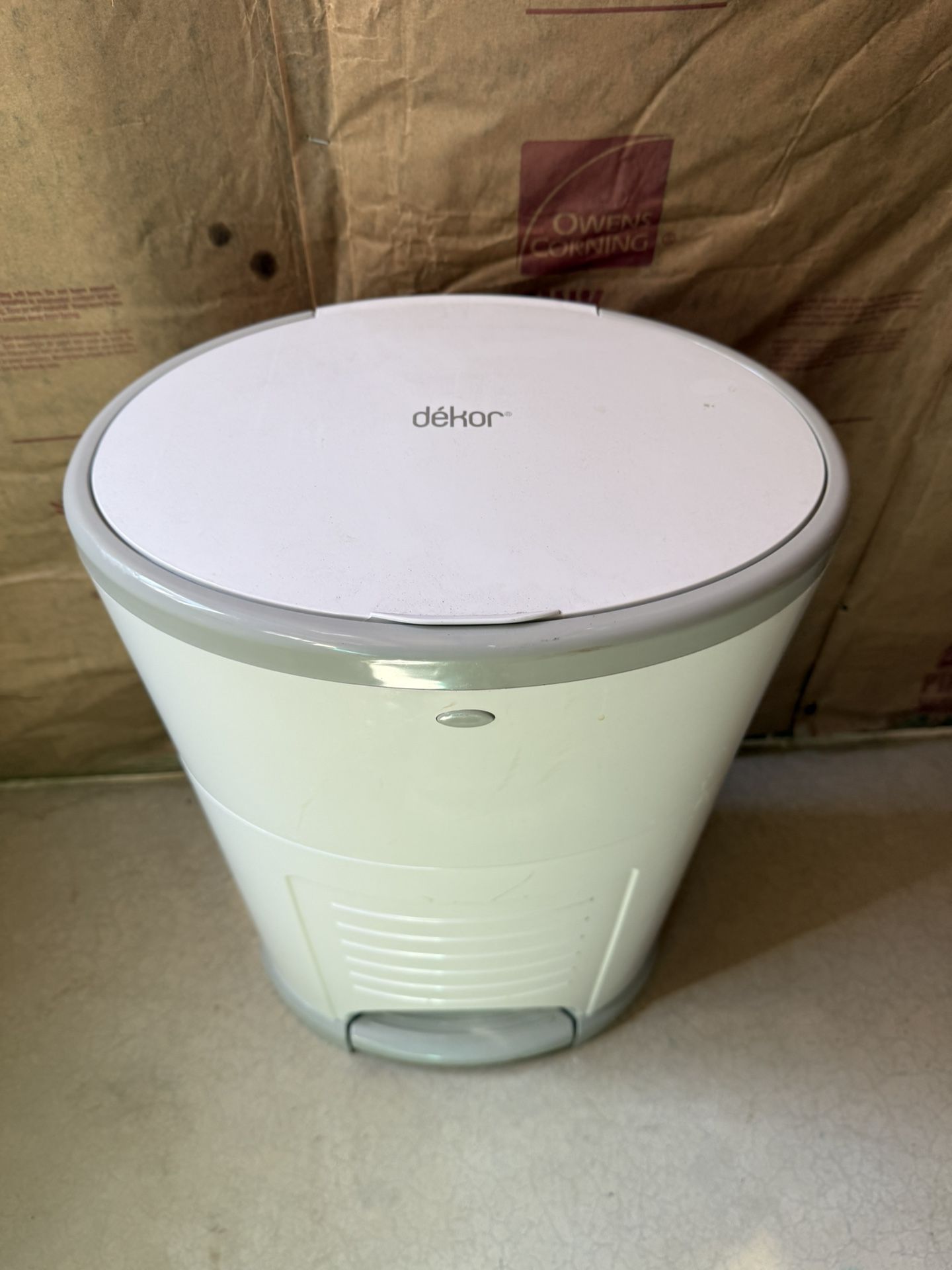 Diaper Decor Diaper Pail With Refills