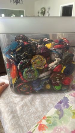 Random Beyblade