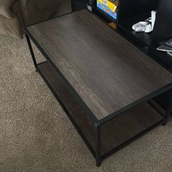 Coffee Table And Side Table With lamp