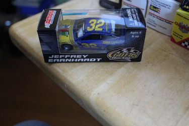 Jeffrey Earnhardt #32 Otter Pops Darlington 2016 1:64 Action Diecast
