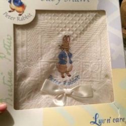 Crib sheets, bedskirt, blankets and comforters