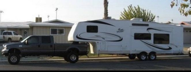5th Wheel Or Gooseneck Moving……