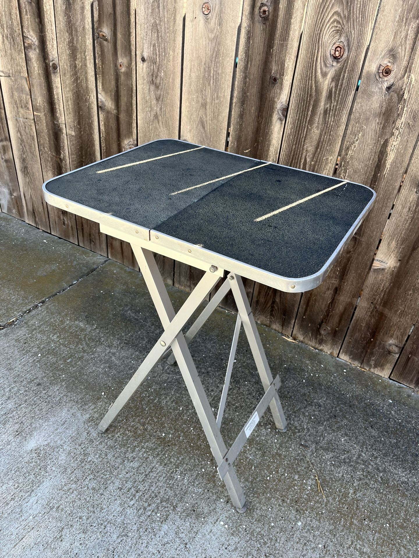 Grooming Table
