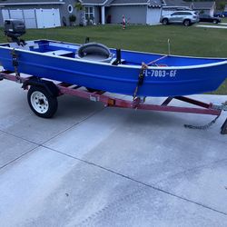 2000 Meyens 11.5ft Boat