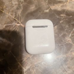 AirPod Right Side Missing