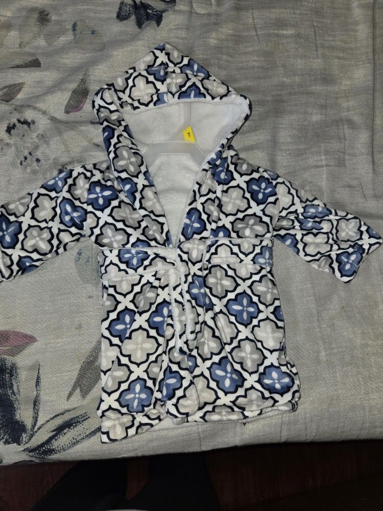 Brand New Infant Robe Never Used $5