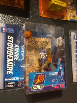 McFarlane’s Amare Stoudemire Series 9