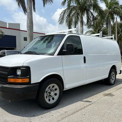 2010 Chevy Express Cargo Van Ready For Work 