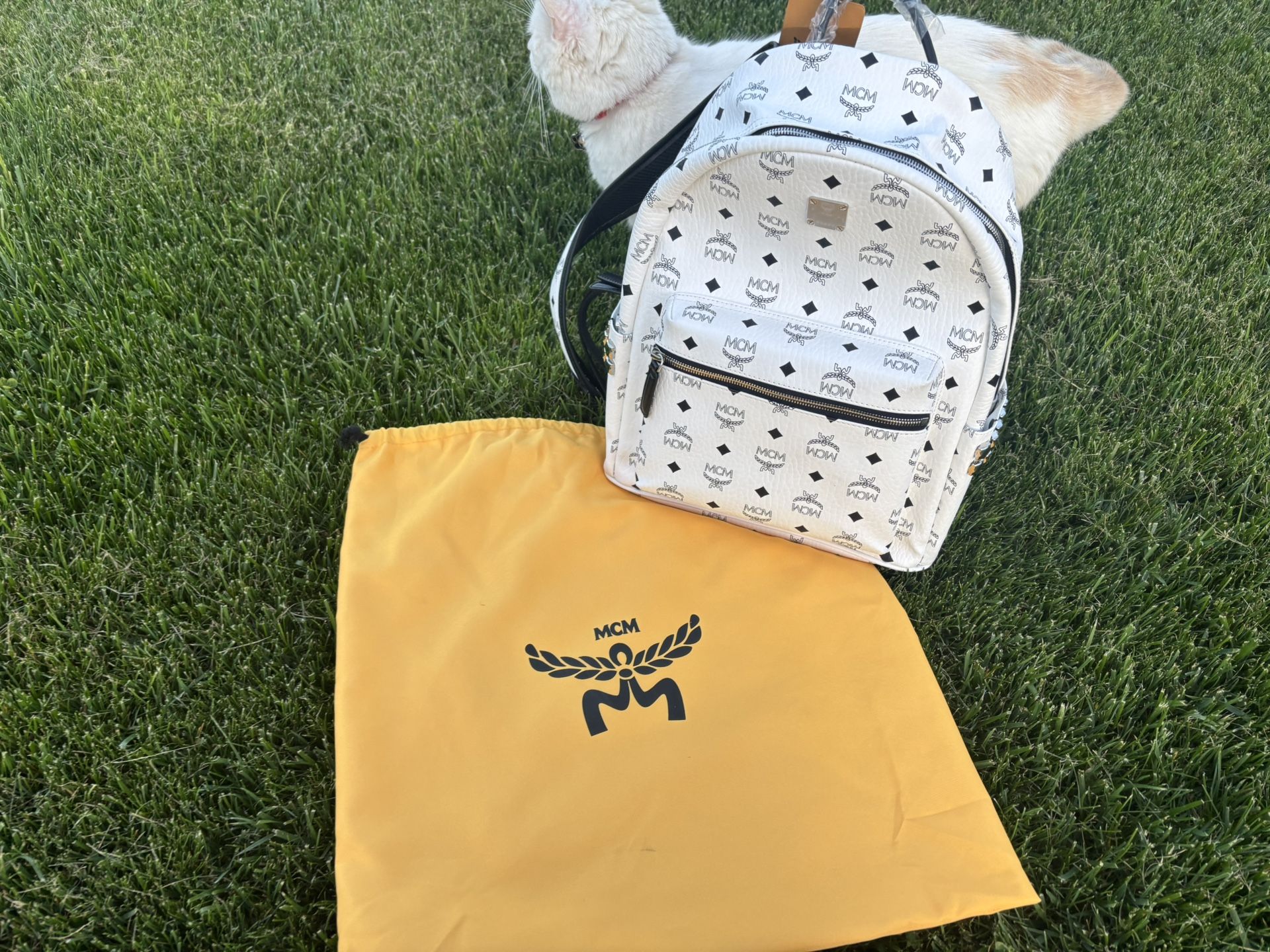 McM clothing
