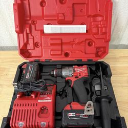 Milwaukee M18 FUEL™ 1/2" charger battery HAMMER DRILL/DRIVER