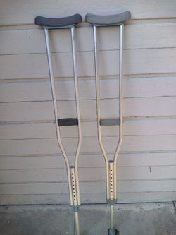 Aluminum Crutches.