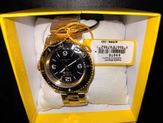 Mens Invicta Diver Watch Gold-Tone Black Dial  Brand New in Box!! MSRP $395