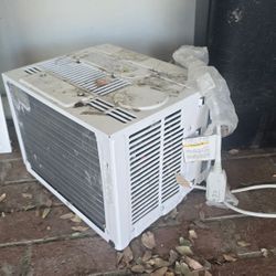 window air conditioner with renot control