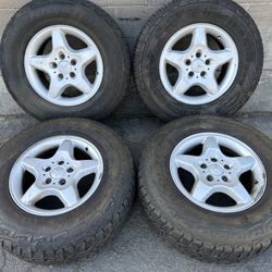 Mercedes Benz ML class SUV 16x8 aluminum wheels and tires 5x112mm 