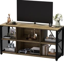 VFK Industrial TV Stand 