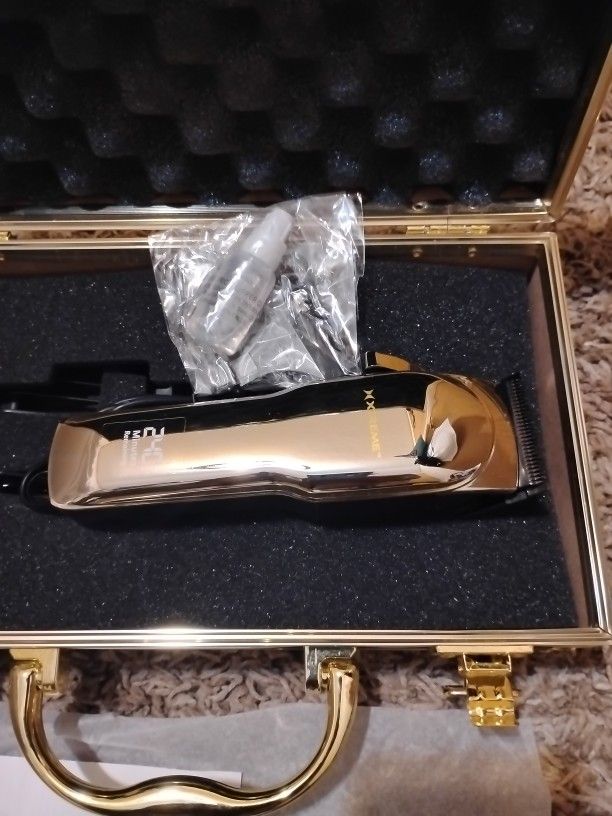 Brand New Gold Hair Clippers