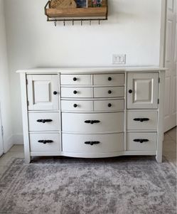 Credenza, Buffet table, Dresser - Solid Wood