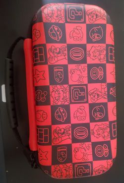 NINTENDO SWITCH CARRYING CASE IN EXCELLENT CONDITION