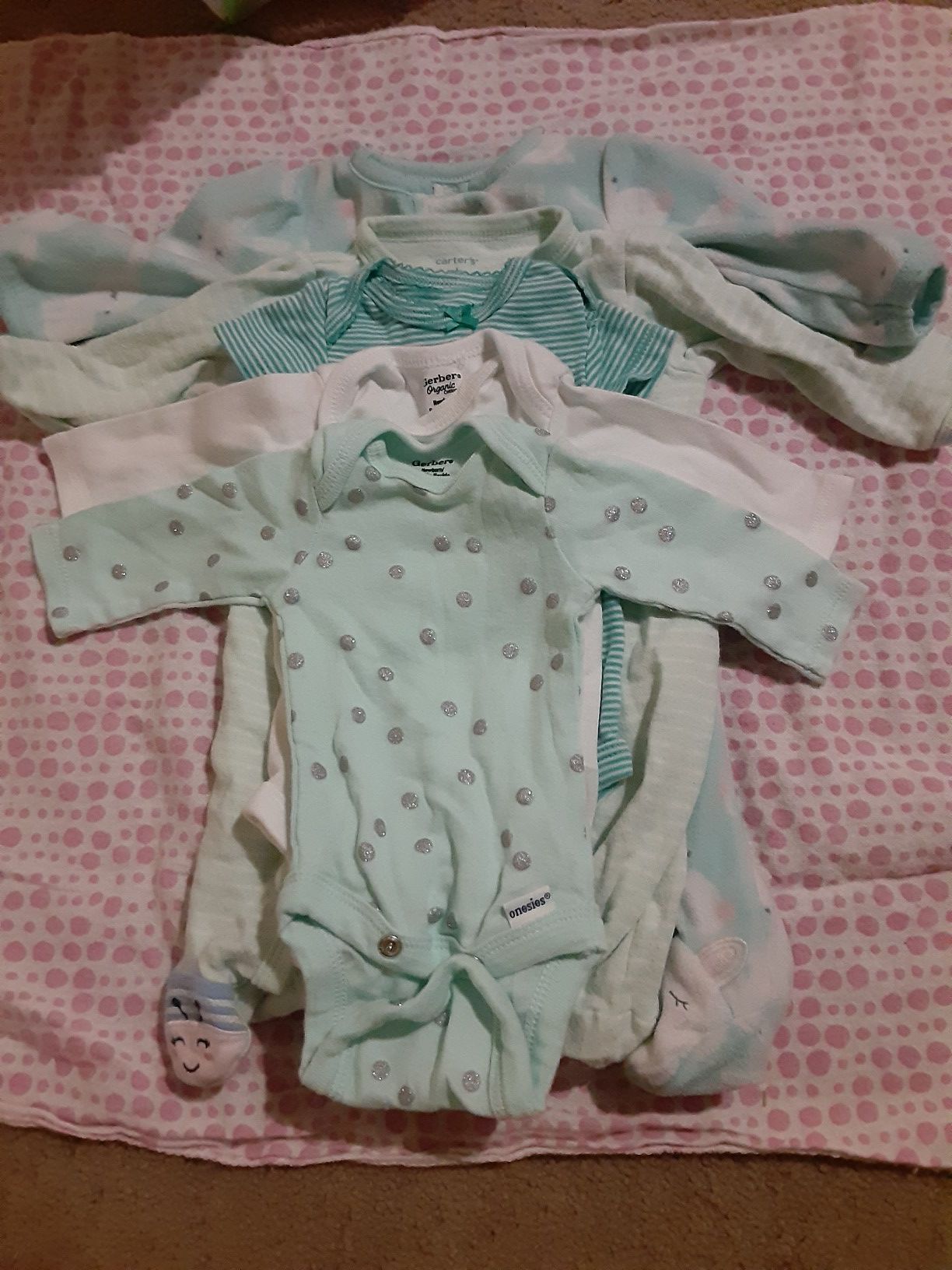 Newborn mint green set